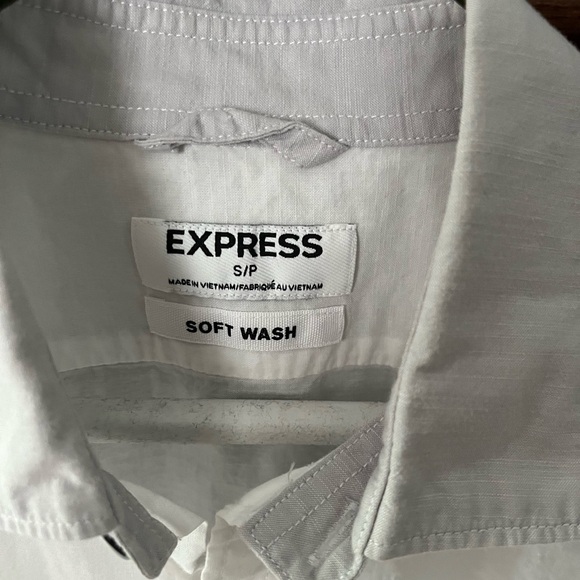 Express pocket button up - Picture 2 of 3